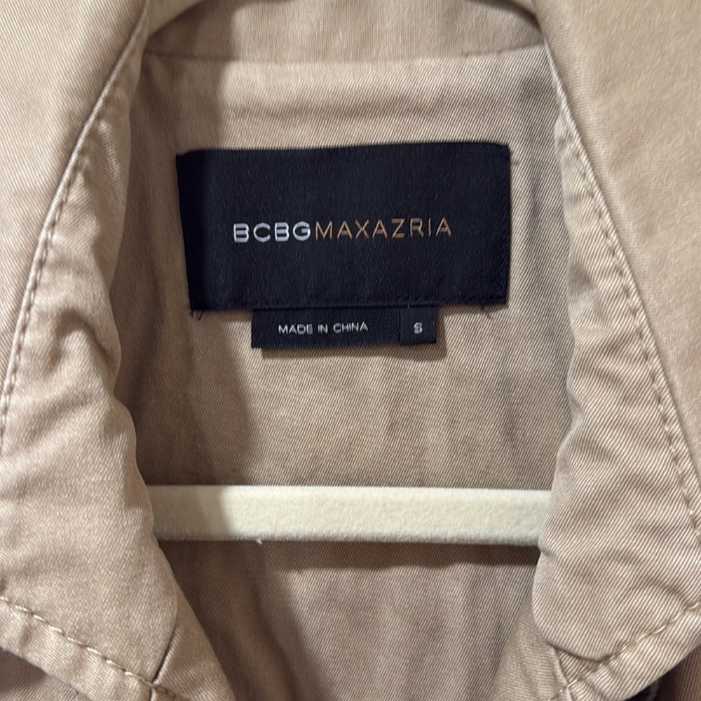 BCBG Max Azaria Trench Coat size small - Picture 4 of 6